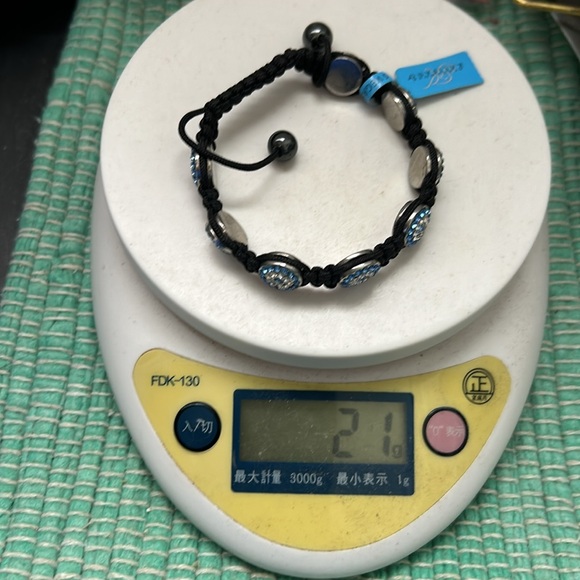🖤NWT💕Sapphire Crystal Oval Shamballa Bracelet - Picture 12 of 12